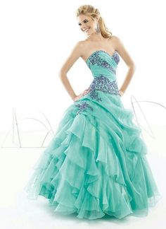 Prom poofy Turquoise Quinceanera Dresses, Mint Green Dresses, Turquoise Dresses, Prom Dress 2012, Make A Dress, Floor Length Prom Dresses, Green Dresses, Cute Prom Dresses, فستان سهرة