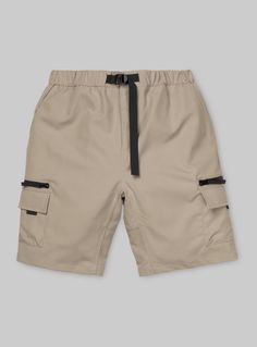 Macho Moda - Blog de Moda Masculina: As BERMUDAS MASCULINAS que estão BOMBANDO (e você ainda não está usando) Track Pants Mens, Carhartt Work In Progress, Beige Shorts, African Men Fashion, Mens Fashion Casual Outfits, Mens Pants Fashion, How To Make Clothes, Men Fashion Casual Outfits