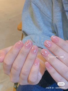 Nails Kpop, Quilted Nails, Almond Gel Nails, Minimal Nails Art, Fake Nails Designs, Beauty Hacks Nails, Asian Nails, Romantic Nails