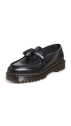 PRICES MAY VARY. Suela gruesa Bex Decorados con flecos y borlas Costuras visibles Adrian Bex Loafers, Martens Loafers, Dr Martens Loafers, Dr Martens Adrian, Dr Martens Womens, Penny Loafer, Goodyear Welt, Penny Loafers, Slip Ons