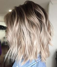 Platinový Blond, Blond Cenușiu, Blonde Balayage Bob, Balayage Straight, Hair Colour Design, Ash Blonde Balayage, Blond Balayage, Balayage Blonde, Red Highlights