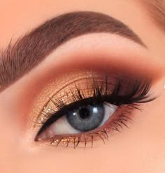 Mekap Mata, Make Up Foundation, Makeup Bold, Shimmer Eye Makeup, Make Up Designs, Eye Makeup Styles, Glitter Eye, Eye Makeup Steps