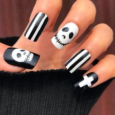 Get ready for spooky season with these 30 unique Halloween nail designs! From classic pumpkin patterns to intricate spider webs, explore a variety of nail art ideas that will make your Halloween celebrations extra special.
#halloweennails #spookynails #halloweennailart #halloweenbeauty #halloweenmakeup #halloweenstyle #halloweeninspo #halloweentrends #halloween2021 #halloweenideas #halloweenlook #halloweenmanicure #halloweennaildesigns #halloweenfashion #halloweenbeautytips Red Glitter Nail Polish, Disney Halloween Nails, Diy Nails Easy, Coral Nail Polish, Galaxy Nail Art