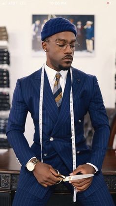 Navy Blue And White Suit, Blue Range, Terno Slim, Dapper Mens Fashion, Black Men Fashion Swag, Mens Fashion Inspiration, You Are Blessed