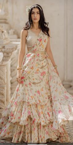 Paulmi And Harsh, Stitched Saree, Trendy Outfits Indian, Mehendi Outfits, Indian Outfits Lehenga, Lehenga Designs Simple, Gaun Fashion, Traditional Indian Dress