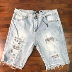 Sz 40 Denim Rhyme-Stone Jean Shorts Casual Silver Denim Bottoms, Casual Silver Bottoms Short Length, Casual Silver Short Bottoms, Silver Casual Shorts For Spring, White Silver, Mens Shorts, Jean Shorts, Color White, Man Shop