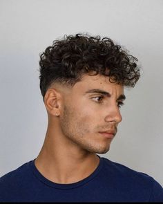 Mens Long Permed Hair, Low Fade Curly Hair, Perm Hair Men, Long Curly Hair Men, Haircut Selfie, Photo Hijab