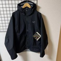 Arc'teryx Arcteryx Beta Jacket Size M Arcteryx Jacket, Shirt Jackets, Gore Tex, Shirt Jacket, Green And Grey, Jackets & Coats, Man Shop, Quick Saves, Clothes