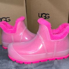 Ugg Raincloud Size-5 Typn Comes With Box Pink Baddie Outfits, Ugg Sweater Boots, Pink Baddie, Cute Uggs, Ugg Leather Boots, Classic Ugg Boots, Shoes Ugg, Nike Air Shoes, Fresh Shoes