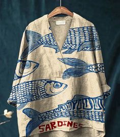 Women's Vintage Fish Sardines Art Print Casual Cotton And Linen V-neck Shirt Blue Minimalist, Fishing Women, Vintage Fishing, Fish Print, Printed Sleeves, Looks Style, Print Shirt