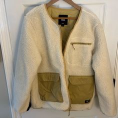 Nwt Vans Collarless Sherpa Jacket - Men’s Size Medium Bundle And Save! Bundle 2 Or More Items And Get 25% Off. If You Bundle 4 Or More Items, I’ll Send You A Bundle Offer For More Than 30% Off! Cream Fleece Jacket With Pockets For Cold Weather, Vans Long Sleeve Fall Outerwear, Vans Winter Streetwear Outerwear, Vans Casual Winter Outerwear, Casual Vans Winter Outerwear, Casual Vans Outerwear For Winter, Vans Long Sleeve Winter Outerwear, Navy Blue Vans, Vans Jacket