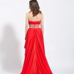 back flayer evening dress Plus Size Evening Gowns, Plus Size Evening Dresses, Plus Size Evening Gown, Halter Gown, Red Chiffon, Evening Dresses Plus Size, A Plus, Formal Wear, Evening Dress