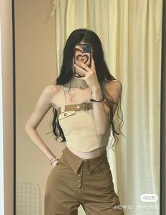 15 Outfits Party, Tunic Fashion, Winter Footwear, Korean Casual Outfits, Fashion Y2k, Y2k Top, Kpop Fashion Outfits, Fashion Korean, Edgy Outfits