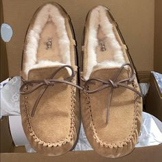 Suede Moccasins With An Indoor/Outdoor Sole Feature Uggpure Wool Lining/Rubber Sole. Grey Ugg Slippers, Pink Moccasins, Ugg Shoes Women, Ugg Dakota Slippers, Waterproof Uggs, Uggs Moccasins, Ugg Slippers Women, Ugg Dakota, Chestnut Uggs