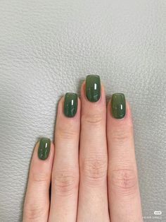 #nails #aesthetic #inspiration #unhas #esmalte Green Multicolor Nails, Nail Gelish Design, Short Green Nails, Green Nails Short, Nails Aesthetic, Minimal Nails, Pretty Gel Nails, Really Cute Nails, Soft Nails