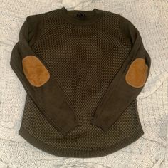 Never Worn, Soft. Fits More Like A Small Than An Xs Soft Fits, Olive Green Sweater, Dark Olive Green, Green Sweater, Green Brown, Green And Brown, Olive Green, Brown Leather, Sweaters For Women