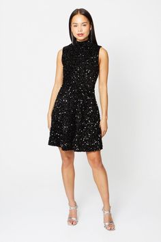 Discover a dress for all occasions and reach for it on repeat. With delicate lace trims, feminine prints and flattering silhouettes, find your perfect style to take you from day to night. From versatile midis to maxi and mini lengths, your perfect dress is only a click away. Style: Petite Funnel Neck Velvet Sequin A Line Mini Dress.  Ideal for: Christmas.  Design: Sequin.  Model wears size UK 10 and is 5' 3" tall. A Line Mini Dress, Oasis Dress, Oasis Fashion, Lace Trims, On Repeat, Petite Dresses, Funnel Neck, Fashion Face, Christmas Design