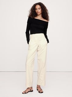 Mid-Rise Barrel-Leg Utility Pant | Banana Republic Utility Trousers, Dressing Gown Robe, Beachwear Skirt, Utility Pants, Denim Coat Jacket, Wide Fit Boots, Long Sleeve Pyjamas, Tie Shoes, Bottom Clothes