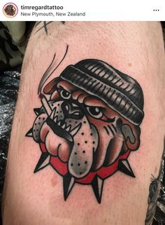 Traditional Bulldog Tattoo, Traditional Tattoo Torso, Traditional Tattoo Drawings, Tato Flash, Tato Tradisional, Tattoos For Dog Lovers, Monkey Tattoos