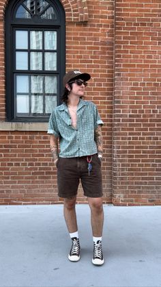 #outfitinspo #outfitoftheday #ootdfashion  #StreetStyle #streetwear #simplefits #mascstyle #mascoutfit #gay #casualstreetstyle #casualsummeroutfit #thriftedstyle #masc #mascfashion #queerstyle #nonbinary #mullet Gay Fashion Aesthetic Men, Hot Masc Outfits, Nonbinary Masc Fashion, Fat Butch Fashion, Queer Mens Fashion, Soft Butch Fashion, Masc Summer Fits, Transmasc Style, Mens Concert Outfit