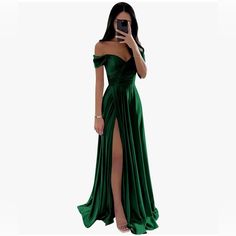 Brand New Stunning !! Perfect For Evening Occasion, Wedding Party, Prom, Ball, Cocktail Party, Club, Family Gathering, Or Homecoming And Other Formal And Semi Fomal Occasions. Off Shoulder, High Slit, A-Line, Ruched, Floor Length, Build In Bra, Sweetheart Neck, Cold Shoulder, Sleeveless, Lace Up Back, Pleated And Pockets Forest Green Dress Prom, Emerald Green Satin Prom Dress, Bridesmaid Dresses Emerald Green, Emerald Green Prom Dresses, Emerald Green Homecoming Dresses, Dark Green Bridesmaid Dresses, Homecoming Dresses Green, Emerald Green Satin Dress, Jade Bridesmaid Dresses