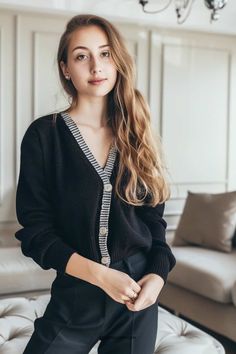 The “old money” vibe is seriously trending right now, mixing timeless fashion with simple elegance. I mean, this old money vibe is perfect for vacay mode and I’m here for it. This look is all about classic, high-quality clothes and hairstyles, ditching anything too flashy. The types of old money hair is the epitome of […]