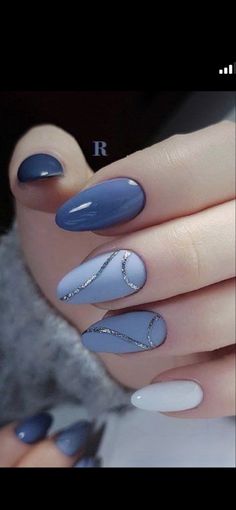 Pixie Cut For Thick Hair, Choppy Pixie, Short Hairstyle Ideas, Blue And Silver Nails, Choppy Pixie Cut, Blue Gel Nails, Blonde Pixie Cut, Nails Yellow, Indigo Nails