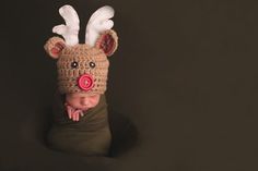 Baby Christmas Hat, Reindeer Hat, Baby Reindeer, Newborn Baby Hats, Newborn Poses, Newborn Hat, Newborn Baby Photography, Christmas Hat, Kids Pictures