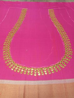 Bavariya Work, Gota Patti Suits, 1 Gram Gold Jewellery, Bandhani Dress, Pure Gold Jewellery, Gotta Patti, Maggam Work Blouses, Maggam Work Blouse Designs, Elegant Blouse Designs