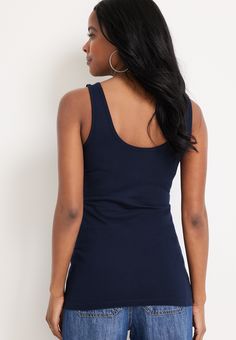 Lightweight And Stretchy Fabric - Solid Versatile Color - Sleeveless - Scoop Neckline - Fitted For Base Layer - Model Is 5' 9" And Wearing A Size Small Navy Stretch Tank Top, Navy Sleeveless Stretch Top, Navy Fitted Sleeveless Top, Navy Fitted Sleeveless Tank Top, Scoop Neck Tank Top, Base Layer, Stretchy Fabric, Scoop Neckline, Large Size