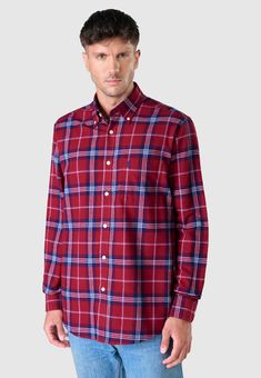 Casual long-sleeve flannel shirt in checkered with pocket, suitable for mid-season or winter. 100% cotton in generous double-brushed flannel. "Essentials" edition. Red in checkered outlined by striped with a button-down collar. Embroidered logo on the chest. An essential shirt in any gentleman's winter wardrobe, a casual garment that provides comfort, softness, and coziness. Warm and pleasant to the touch. Button closure cuffs. Classic Cotton Flannel Shirt For Winter, Plaid Cotton Shirt With Pockets, Classic Long Sleeve Cotton Flannel Shirt, Classic Red Long-sleeved Flannel Shirt, Classic Long Sleeve Flannel Shirt, Classic Red Flannel Tops, Classic Red Flannel Shirt For Fall, Red Cotton Flannel Shirt With Pockets, Red Long Sleeve Flannel Shirt