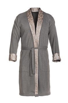 The robe is made with a body-hugging kimono cut from soft and light, high-quality, gray cotton fleece. The inner side of the cotton fabric is treated so that it is particularly soft and pleasant against the skin. The inside of the lapel and sleeves has been finished with natural silk edging. Inner seams have been covered with black edging. Belt has been fastened to the back, both sides on the front have a sewn-on pocket. Fabric: 96% cotton, 4% elastane. The inside of the lapel is made from 100% Elegant Fitted Cotton Robe, Luxury Long Sleeve Robe For Loungewear, Elegant Cotton Kimono, Mens Robes, Men's Robes, Natural Silk, Cotton Fleece, Paisley Pattern, Grey Cotton