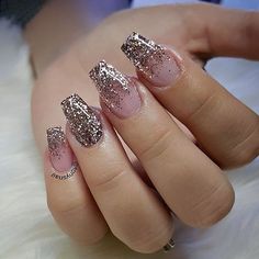 Rose gold glitter...... (When people see my nails design they know where they come from) Glitter Ombre Nails, Nails Yellow, Gold Glitter Nails, Nails Polish, Spring Beauty, Nail Designs Glitter, Glitter Ombre, Acrylic Nail Art, Prom Nails