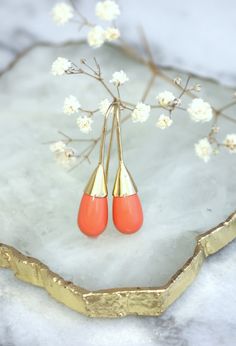 Coral Earrings, Coral Drop Earrings, Coral Gold Earrings, Living Coral Earrings, Bridesmaids Coral Earrings, Gift For Woman, Orange Earrings Gold Coral Earrings, Coral Accessories, Coral Outfit, Coral Drop Earrings, Rosa Coral, Color Resin, Living Coral, Orange Earrings, Coral And Gold