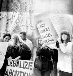 “oldnewyork:  I think this is a reproductive rights protest outside of St. Patricks Cathedral, NYC, probably late 1960s or early 1970s.  ” Feminist Protest, St Patrick's Cathedral, Old New York, Freedom Riders, 60s Women, Retro Photos, Late 1960s, Human Right