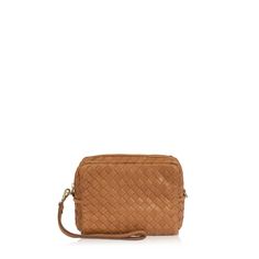 Caramel Elegant Cognac Woven Leather Shoulder Bag, Leather Clutch With Braided Handles For Daily Use, Leather Clutch With Braided Handles For Evening, Evening Leather Clutch With Braided Handles, Everyday Woven Leather Clutch, Brown Clutch With Braided Handles For Everyday Use, Elegant Woven Leather Clutch For Travel, Woven Leather Shoes, Classic Convertible