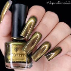 Round Square Nails, Gold Gel Nails, Mani Nails, Nail Paints, Long Natural Nails, Sugar Nails, Golden Nails, Floral Nail Art, Nails Only