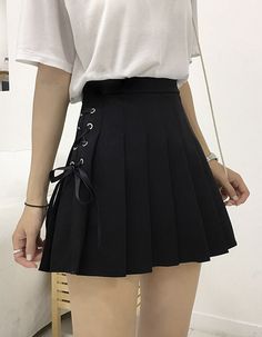 Cute A line side bow pleated skirtColor: white, pink, blackSize(cm): S, M, LS length 39 waist 64M length 40 waist 68L length 41 waist 72 Preppy Mode, Rok Mini, Womens Pleated Skirt, Team Management, Chic Skirts, White Mini Skirt, Dance Skirt, Skirt Skirt, Bustiers