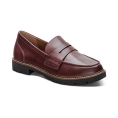 Collette Burgundy Loafer with Arch Support Aetrex Shoes, Colored Shoes, Platform Flip Flops, Sandal Platform, Heel Pain, Favorite Boots, Heel Slippers, Colorful Shoes, Foot Pain