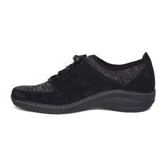 The Casey Slip-On Is A Casual Lace-Up That's Perfect For Traveling Or Running Errands. This Functional Sneaker Features Arch Support, Bungee Closures, And Lightweight Stretchy Knit & Leather Uppers. Arch Support Helps To Stabilize And Align Feet Arch Support Helps To Relieve Common Foot Pain & Plantar Fasciitis Adjustability: Bungee Closure Upper Material: Lightweight Stretchy Knit And Genuine Leather Slip Resistant Outsole Removable Insole: Yes Heel Height: 1.125" Style # Bb400 Aetrex Shoes, Pink Running Shoes, Walking Sneakers, Pink Sneakers, Foot Pain, Grey Sneakers, Casual Lace, Brown Shoe, Running Sneakers