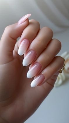 Top 40 Frombre French Manicure Ombre Nail Designs Trending Right Now Trend Nails 2024, Short Rounded Acrylic Nails, Gel Nails Shape, Nails Ombré, Round Nail Designs, Rounded Acrylic Nails, Nails Shape