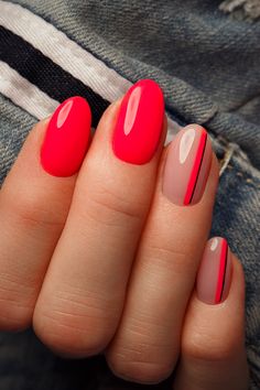 Spring Break Nails, Broken Nails, Cute Gel Nails, Black Nail, Orange Nails, Minimalist Nails, Fancy Nails, Chic Nails, Short Acrylic Nails