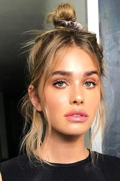 Natural Glam Makeup, Makeup Tip, Glam Makeup Look, Popular Hairstyles, Summer Makeup, Big Hair, Makeup Hair, Scrunchie Hairstyles