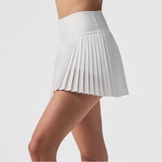 Nwot. White Alo Glam Slam Tennis Skirt. Needed To Swap For A Small. Never Worn. Yoga Skirt, Glam Slam, Fitness Wear, Alo Yoga, Tennis Skirt, Workout Wear, Fashion And Style, Womens Skirt, Tennis