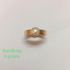 Pearl Rings For Men In Gold, Moti Rings For Men, Pearl Finger Ring Designs, Gold Jewlry, Vanki Ring, Pearls Ring, Jewelry Necklace Simple