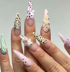 Hello welcome to my shop. I only use high-quality materials to create a luxurious nail press that you can trust to be strong and long-lasting. Hope you can find your favorite nails. My nails will last: Use adhesive sheets (provided with nail kit) for 1-2 days Use nail glue for 2-3 weeks. All nails can be reused multiple times if you take good care of them. If you would like a custom size, please fill out the personalization section under product 3d Flower Nails, Nail Type, Minimalist Nails, Dream Nails, Fire Nails, Funky Nails, Pretty Acrylic Nails, Nail Glue, My Nails