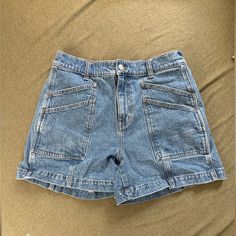 Wore 2 Times. Basically Brand New. Unable To Find On Website For Model Pictures. Fit Like A 4 Baggy Clothes Aesthetic, Madewell Shorts, Mid Length Shorts, Mom Jeans Shorts, Dad Jeans, Baggy Clothes, Jean Short, Polka Dot Shorts, Clothes Aesthetic