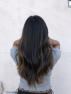 Shatush Hair, Dark Hair Color Ideas, Dark Hair Color, Dark Chocolate Hair, Brown Straight Hair, Hair Color Asian, Fall Tones, Black Hair Dye