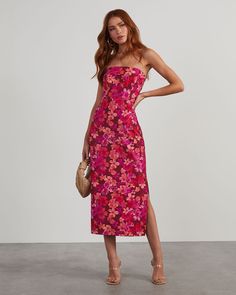 This vibrant floral print Thalia Strapless Floral Midi Dress is the perfect dress for guest of wedding or a special occasion. Floral print Strapless Midi length Front slit Self & Lining: 95% Polyester 5% Spandex Runs Small Summer Cocktail Attire, Spring Cocktail Dress, Garden Wedding Dress Guest, Cocktail Wedding Attire, Floral Dress Wedding Guest, Formal Wedding Attire, Rehearsal Dinner Outfits, Cocktail Dress Wedding Guest, Formal Wedding Guests