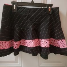 New Tempted Black Pink Pinstripe & Lace Mini Skirt Juniors Small Approx 27" Waist & 13" Length Zips On Side Waist Is Not Stretchy Pink Pinstripe, Lace Mini Skirt, Ruffled Mini Skirt, Satin Mini Skirt, Black Lace Skirt, Bow Skirt, Black Zip Ups, Shirt Skirt, Skirt Pattern